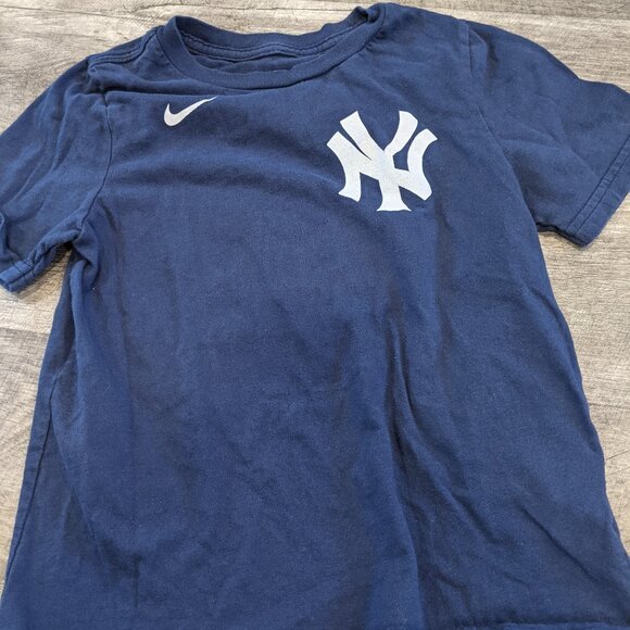 Yankees tshirt - Picture 1 of 3
